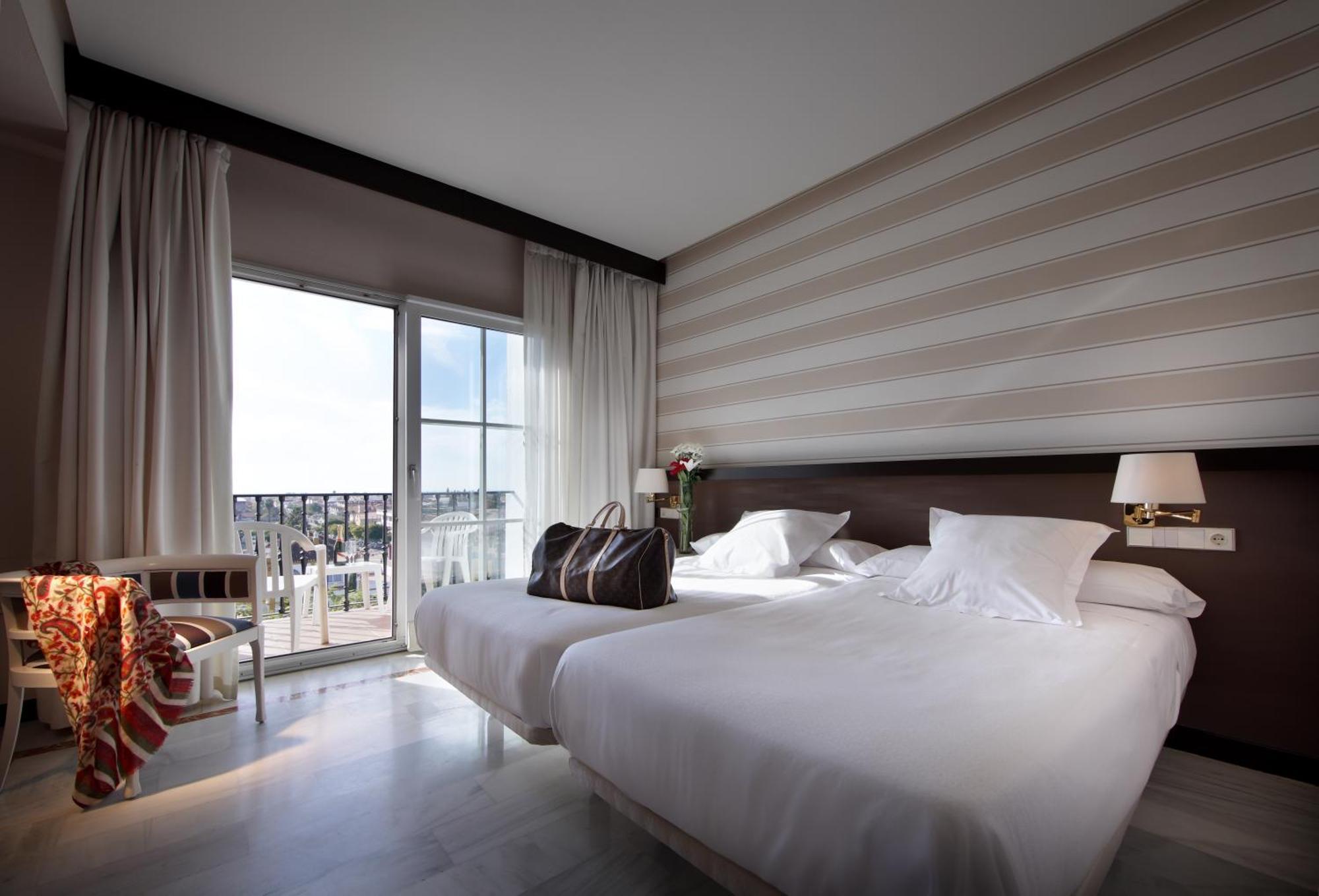 Hotel Abades Benacazon Ngoại thất bức ảnh